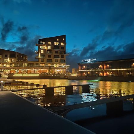 Slottsholmen Hotell Och Restaurang Västervik Exterior photo